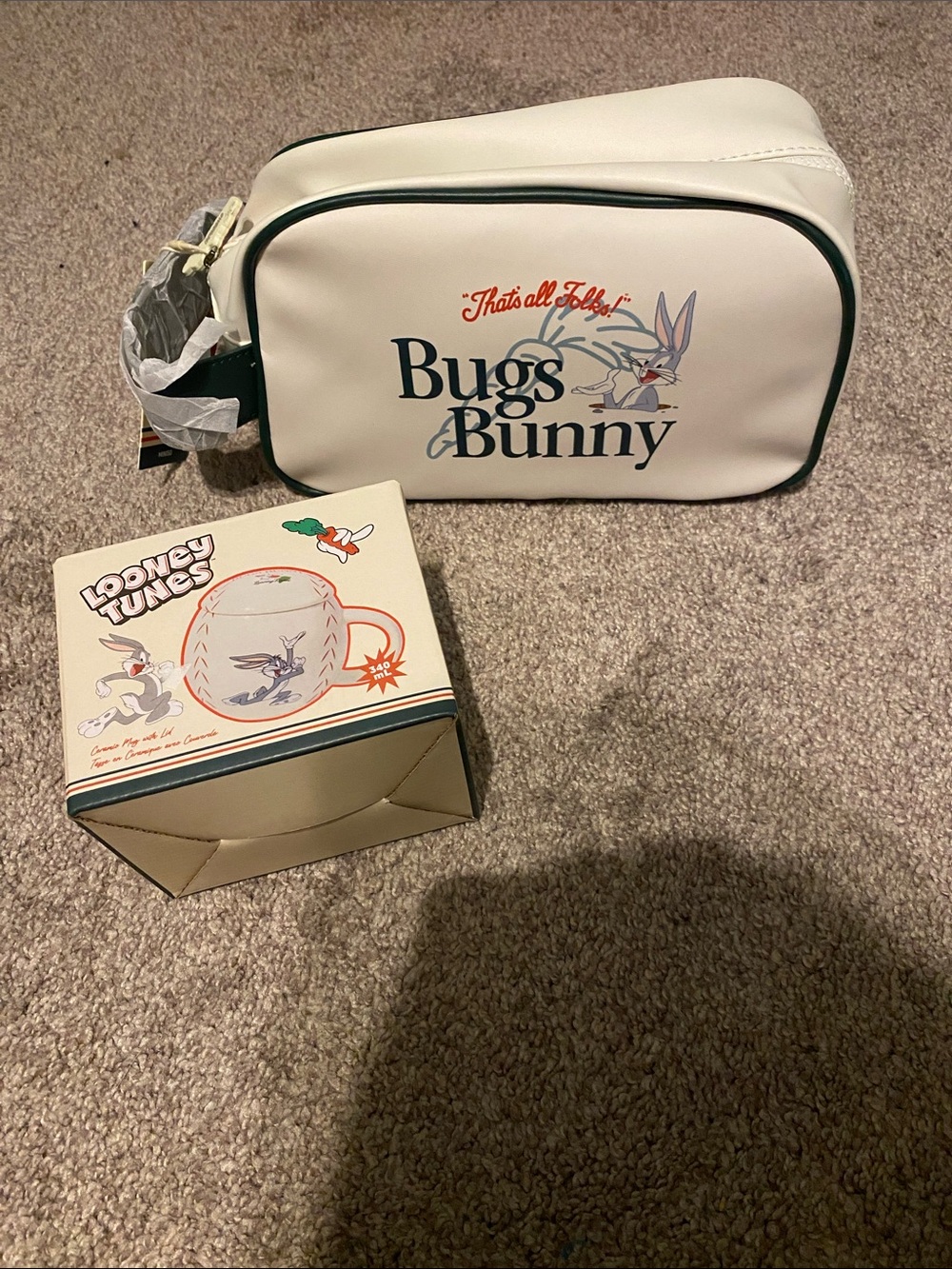 Bugs Bunny White Looney Tunes Cosmetic Bag + MUG